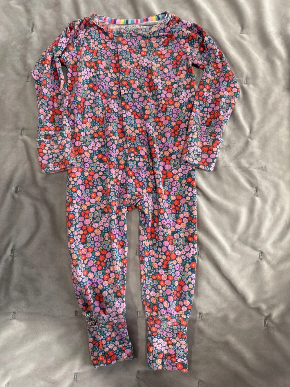 Baby girl clothes tops, bottoms, bodysuits size 6-9 Months